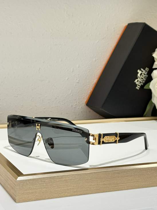Picture of Hermes Sunglasses _SKUfw72123704fw